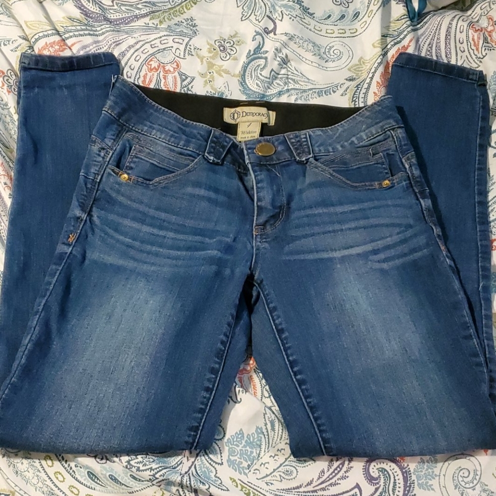 Democracy jeans